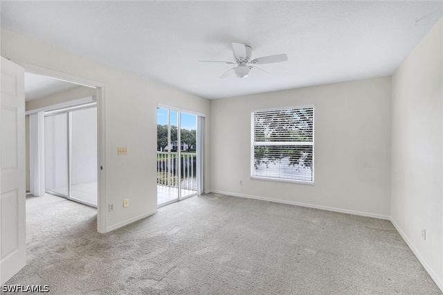 9580 Victoria LN 205, Naples, FL 34109
