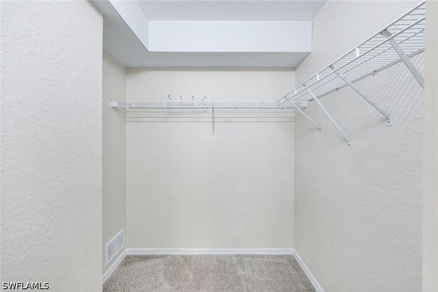 9580 Victoria LN 205, Naples, FL 34109