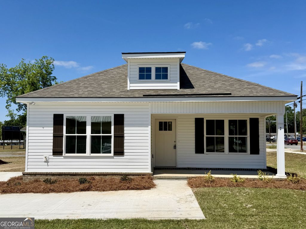 2 Roundtree Street, Statesboro, GA 30458