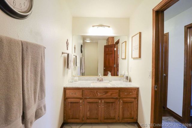 4200 Rustic Road, Sand Springs, OK 74063