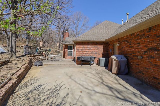 4200 Rustic Road, Sand Springs, OK 74063