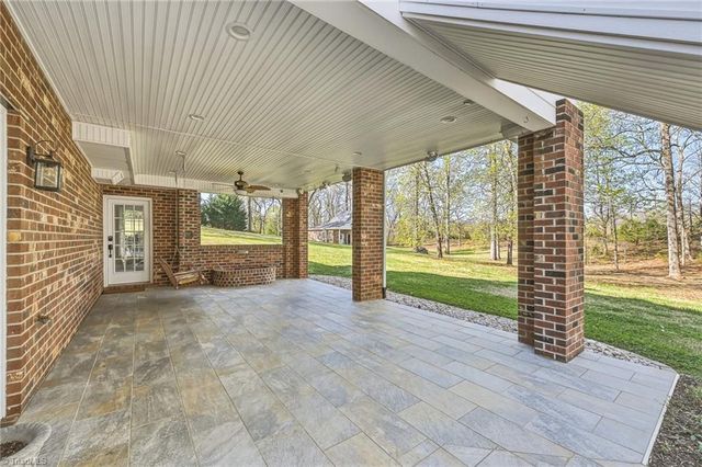 277 Yadkin Valley Road, Advance, NC 27006