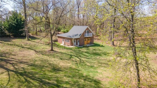 277 Yadkin Valley Road, Advance, NC 27006