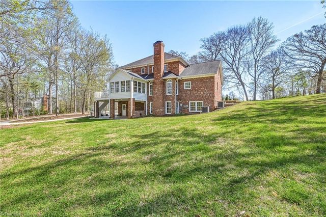 277 Yadkin Valley Road, Advance, NC 27006