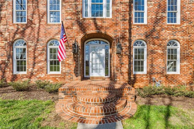 277 Yadkin Valley Road, Advance, NC 27006