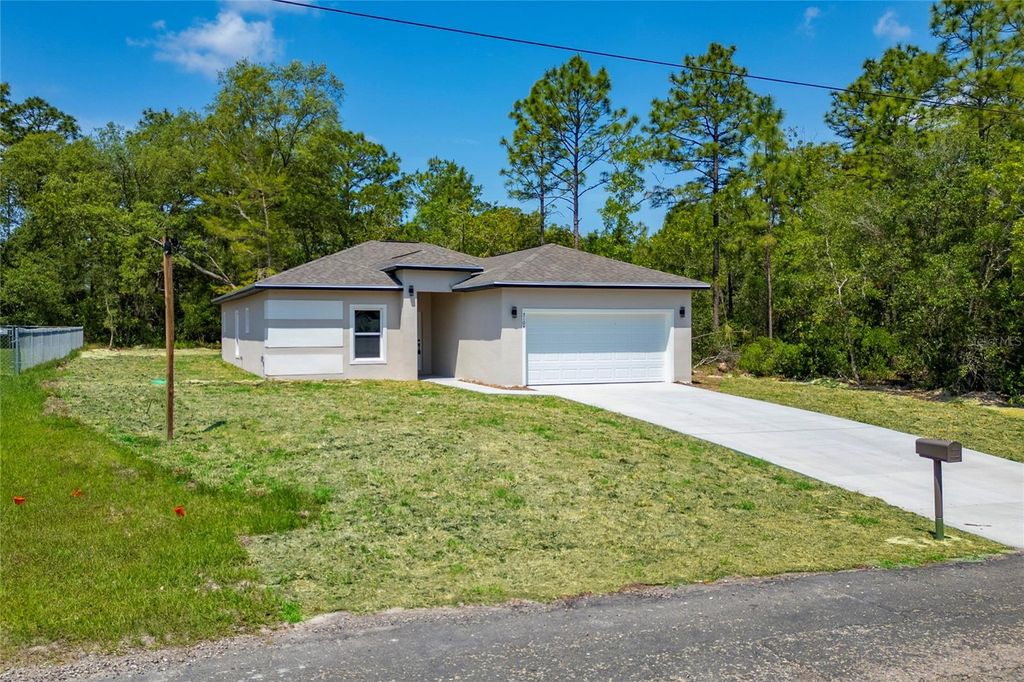 7104 N MALTESE DRIVE, Citrus Springs, FL 34433