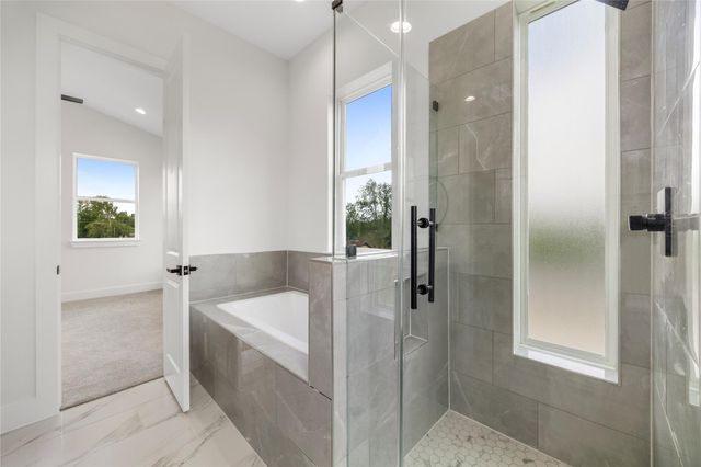 947 Green Meadow Street B, Houston, TX 77091