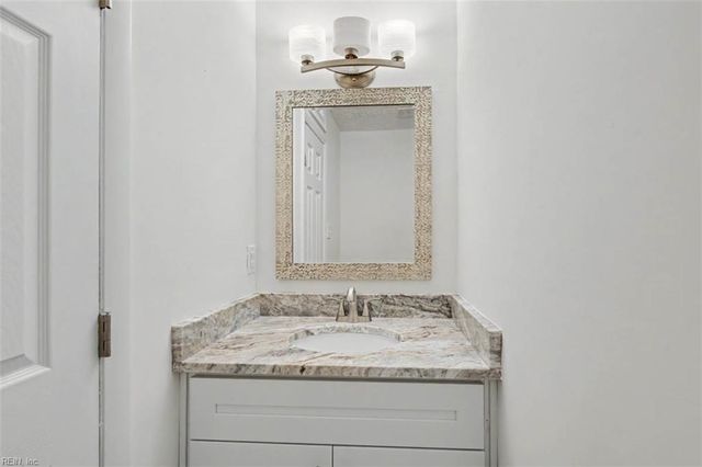 641 Ridgeway AVE, Hampton, VA 23661