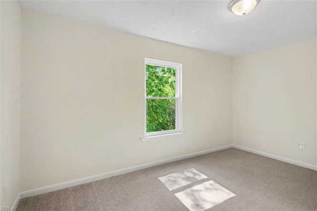 641 Ridgeway AVE, Hampton, VA 23661