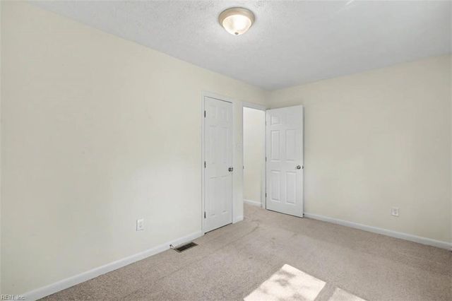 641 Ridgeway AVE, Hampton, VA 23661