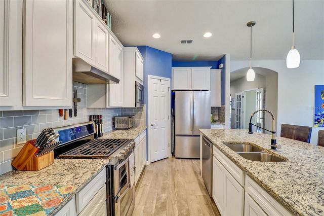 478 DEL SOL AVENUE, Davenport, FL 33837