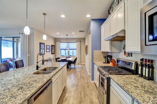 478 DEL SOL AVENUE, Davenport, FL 33837