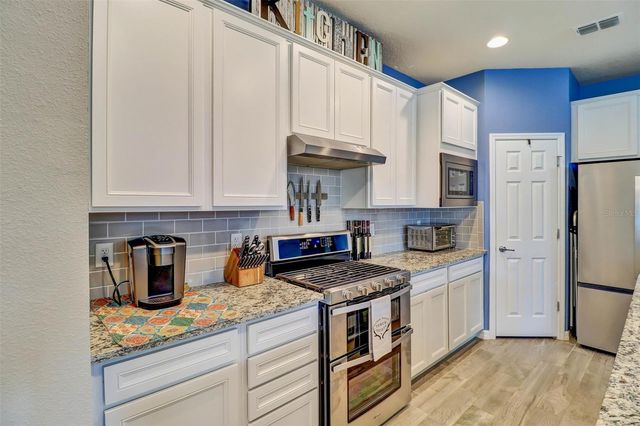 478 DEL SOL AVENUE, Davenport, FL 33837