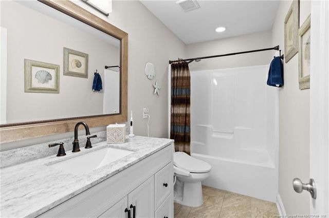 72 Orchard Falls Drive, Spring Lake, NC 28390