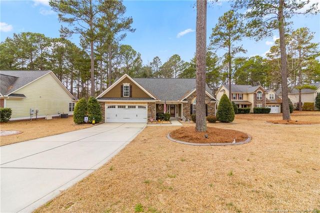 72 Orchard Falls Drive, Spring Lake, NC 28390