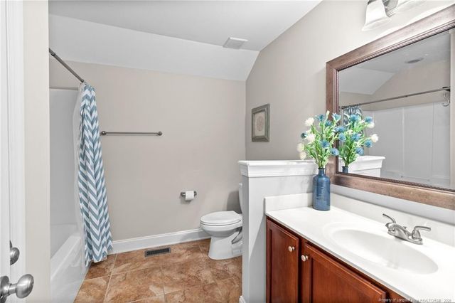 72 Orchard Falls Drive, Spring Lake, NC 28390