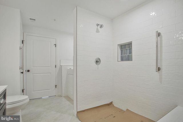 6106 WESSON DR, Suitland, MD 20746