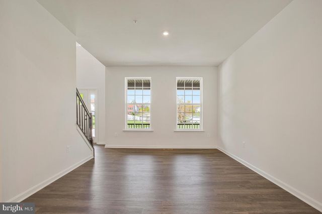 6106 WESSON DR, Suitland, MD 20746