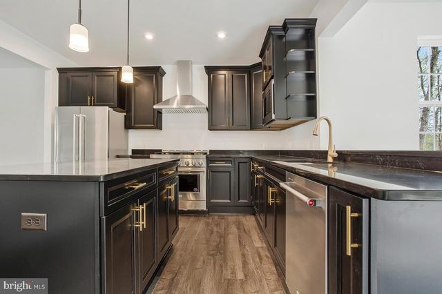 6106 WESSON DR, Suitland, MD 20746