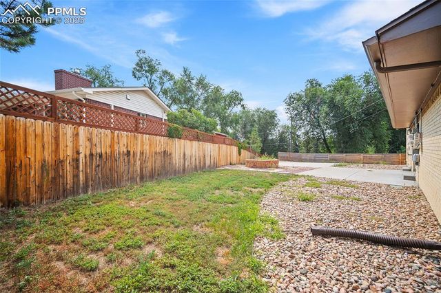 1333 Holmes Drive, Colorado Springs, CO 80909