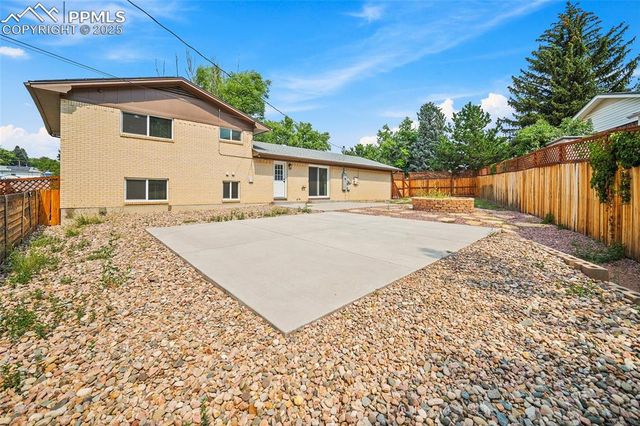 1333 Holmes Drive, Colorado Springs, CO 80909