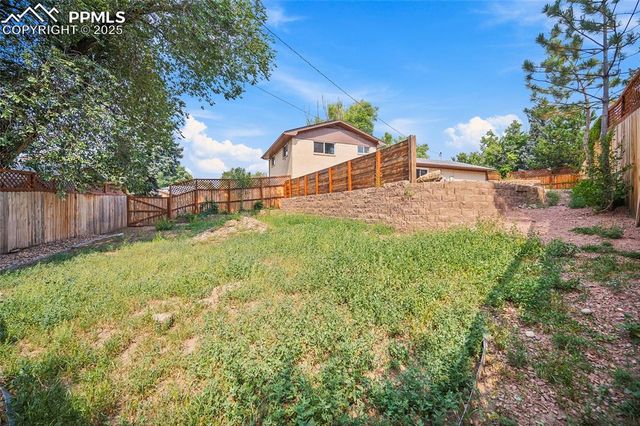 1333 Holmes Drive, Colorado Springs, CO 80909