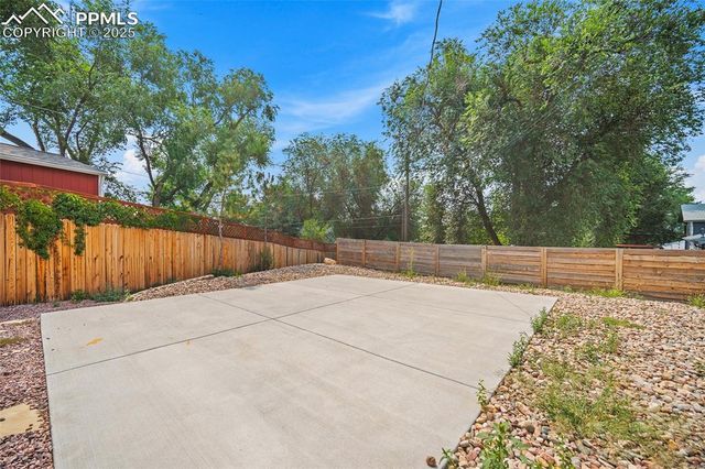 1333 Holmes Drive, Colorado Springs, CO 80909