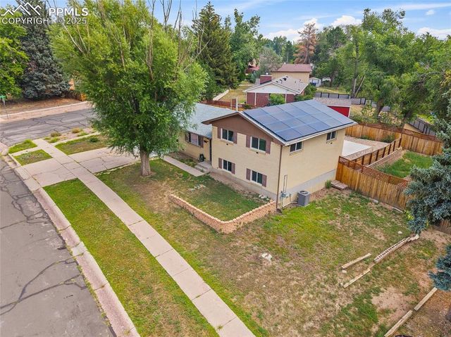 1333 Holmes Drive, Colorado Springs, CO 80909