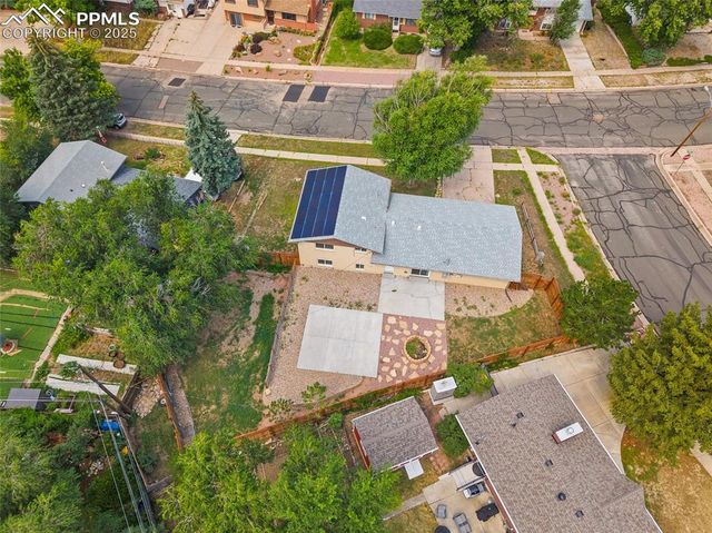 1333 Holmes Drive, Colorado Springs, CO 80909