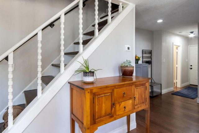 2015 Avenue L, Galveston, TX 77550