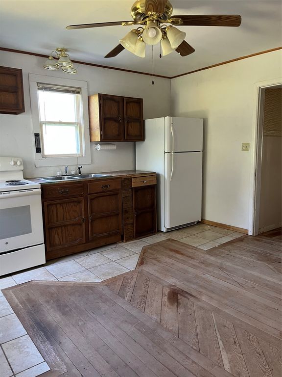 639 Main Street, Geraldine, MT 59446 photo 4