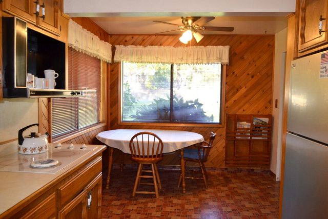 6181 Lower River Road, Grants Pass, OR 97526