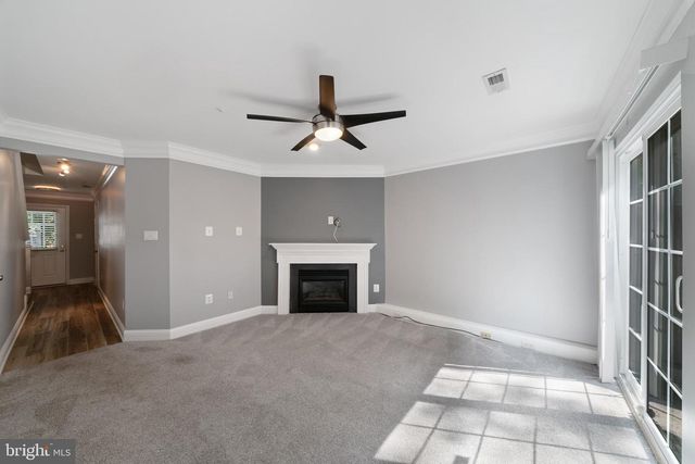 18613 VILLAGE FOUNTAIN DR, Gaithersburg, MD 20874
