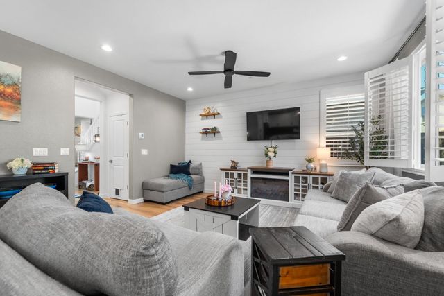 4301 San Miguel Road, Madera, CA 93636