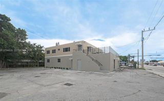 11911 W Dixie Highway, Miami, FL 33161