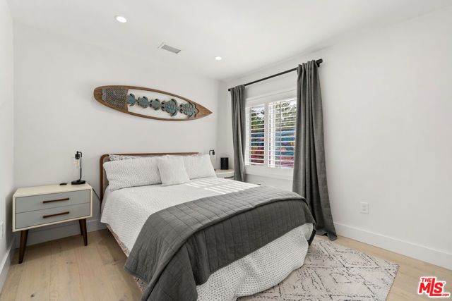 5758 Tobias Avenue, Sherman Oaks, CA 91411