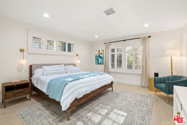 5758 Tobias Avenue, Sherman Oaks, CA 91411
