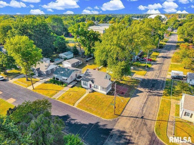 511 E PASADENA Avenue, Peoria, IL 61603