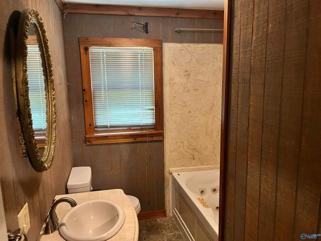 590 Blanton Road, Gadsden, AL 35904