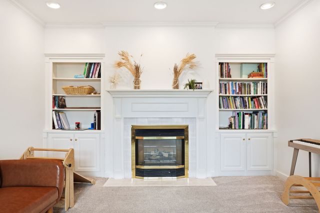 218 Spring Valley Rd, Hendersonville, TN 37075
