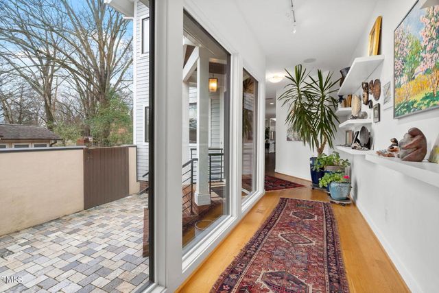 617 Tower Street, Raleigh, NC 27607
