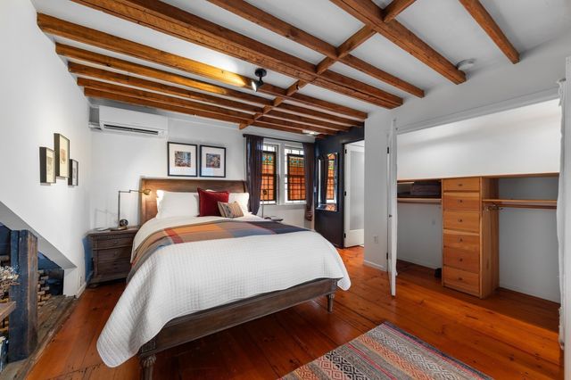 1-3 Chestnut 5B, Boston, MA 02108