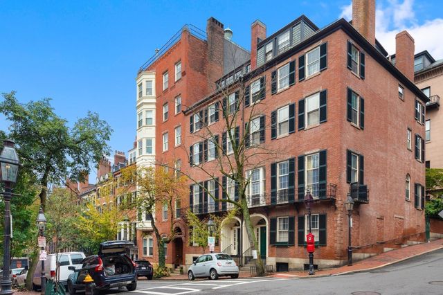 1-3 Chestnut 5B, Boston, MA 02108