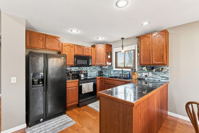 18821 Joplin Avenue, Lakeville, MN 55044