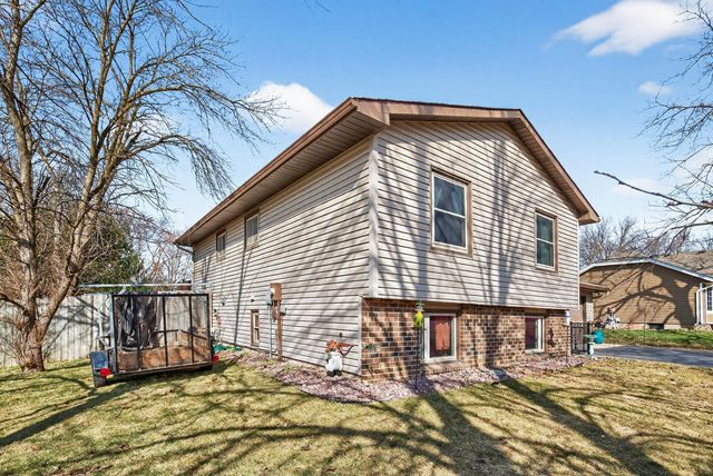 18821 Joplin Avenue, Lakeville, MN 55044