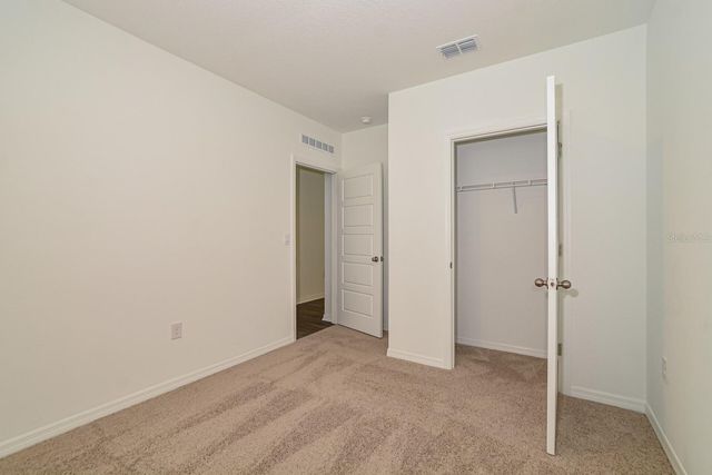 3437 NETTLE LOOP, Tavares, FL 32778