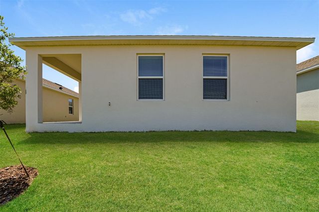 3437 NETTLE LOOP, Tavares, FL 32778