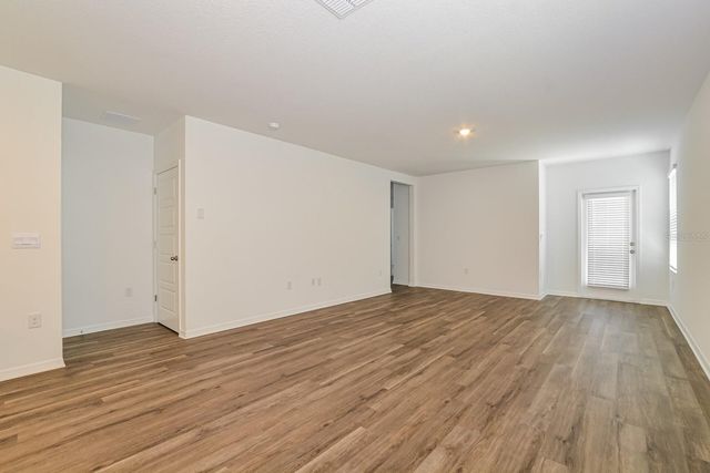 3437 NETTLE LOOP, Tavares, FL 32778