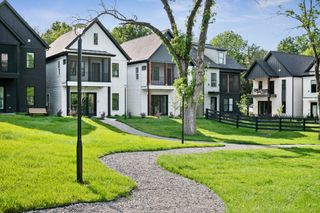 335 Sophia Rain Dr, Nashville, TN 37218