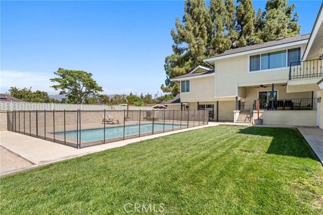30746 E Sunset Drive, Redlands, CA 92373